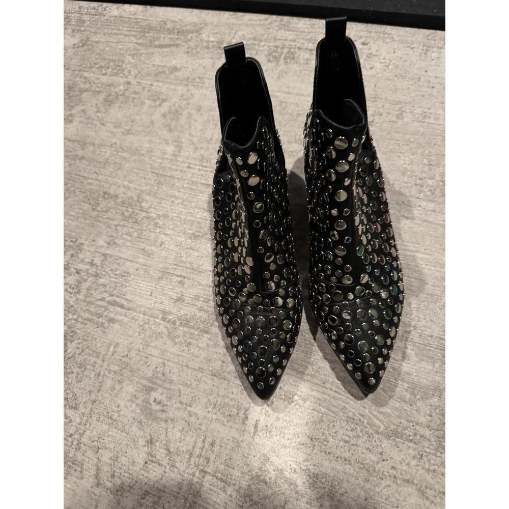 STEVEN Steve Madden Black Studded Renata Women's Ankle Boots sz 8